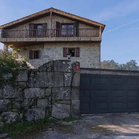 Esencia Rural En Galicia By 贡多马尔